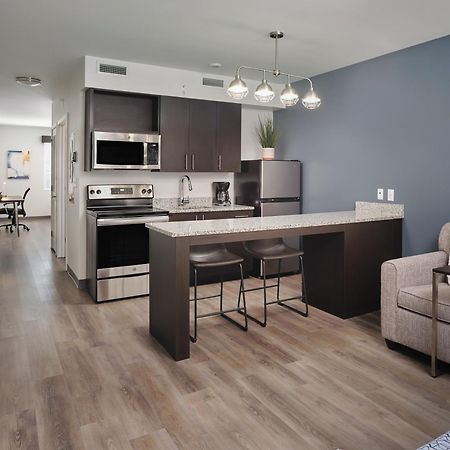 Stayapt Suites Atlanta-Newnan Exteriér fotografie
